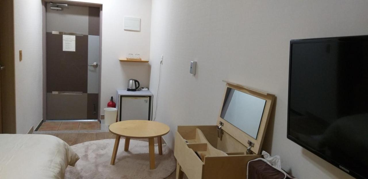 Moon Forest Guesthouse Jeju Exterior photo
