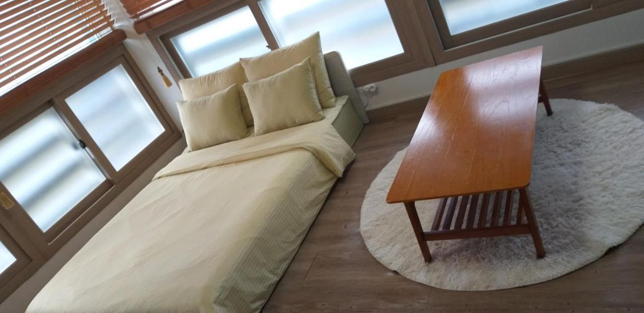 Moon Forest Guesthouse Jeju Exterior photo